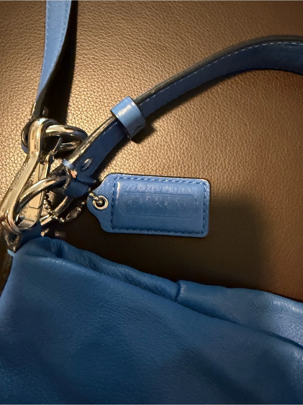 vintage Coach Blue Pebbled Leather Shoulder Bag
Selling for mother in law - Picture 4 of 7